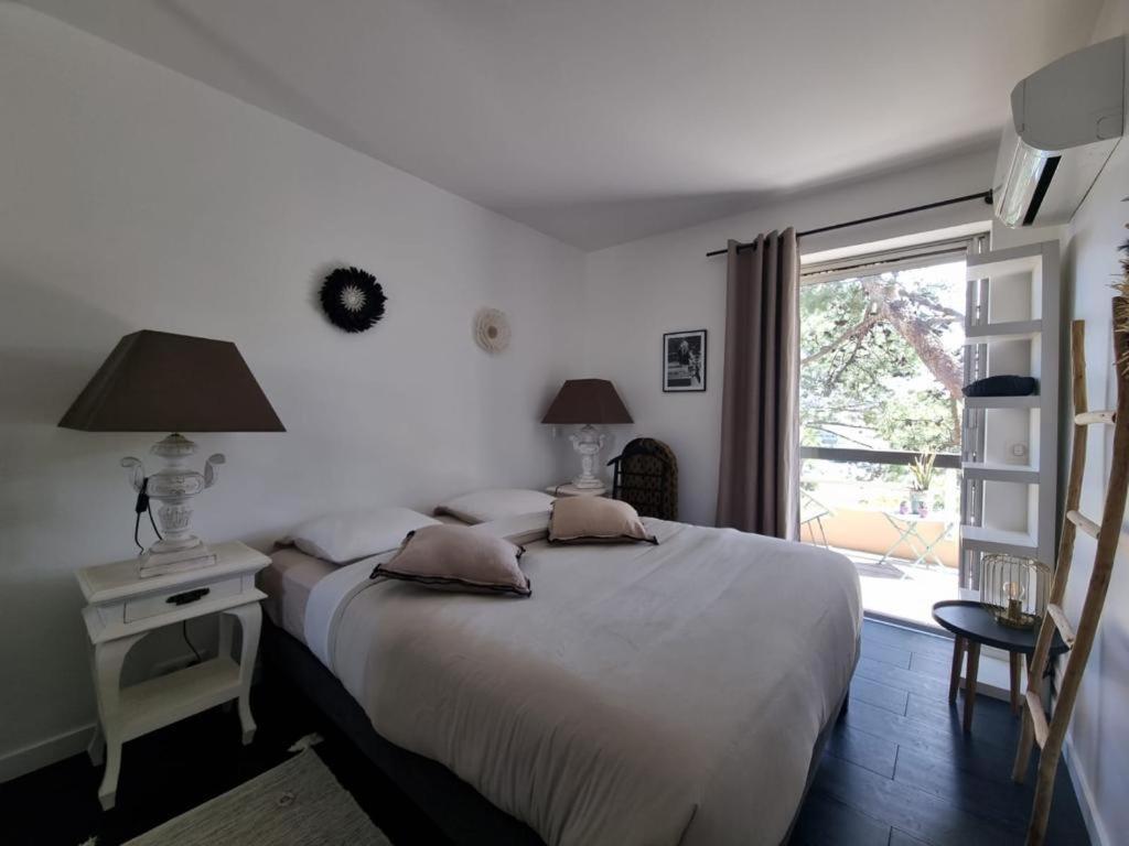Superbe Appartement Avec Rooftop Prive Saint-Tropez Zewnętrze zdjęcie