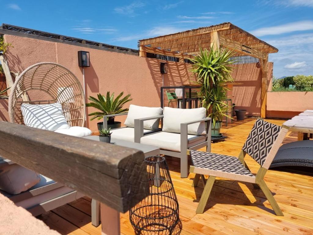 Superbe Appartement Avec Rooftop Prive Saint-Tropez Zewnętrze zdjęcie